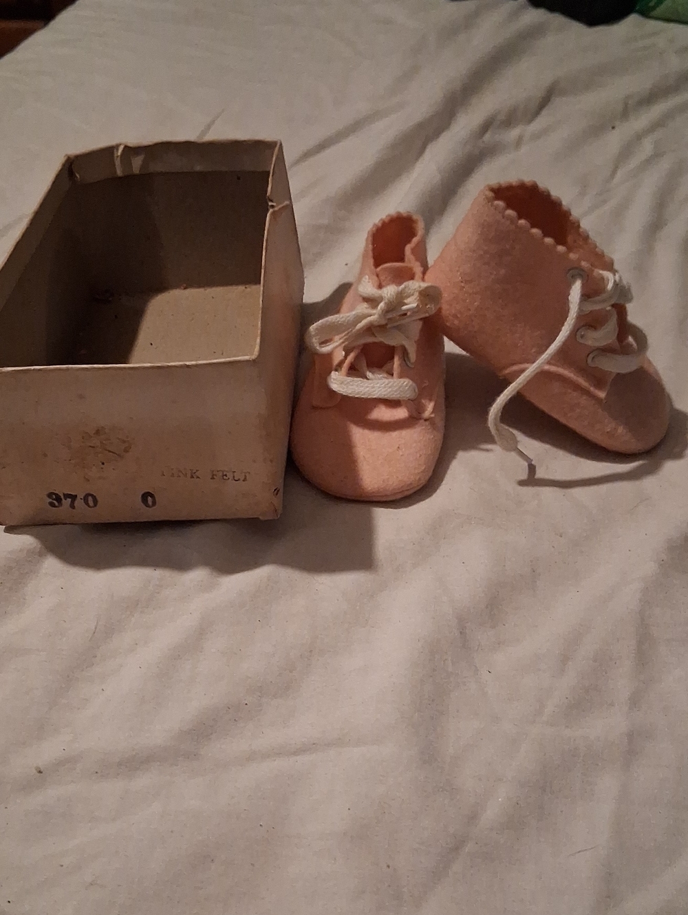 Classic Pink Felt Baby Walker Shoes with Lace-Up Closure